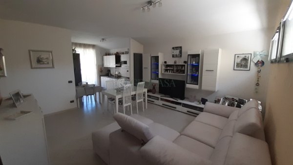 appartamento in vendita a La Spezia in zona Canaletto / Buonviaggio / Migliarina