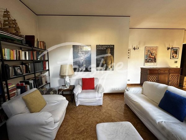casa indipendente in vendita a La Spezia in zona La Foce / Sant'Anna