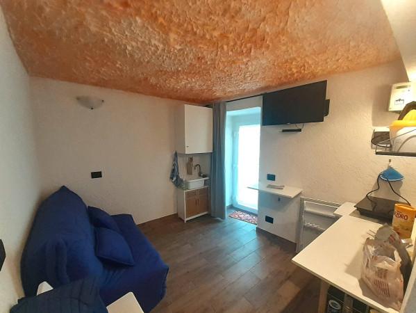 appartamento in vendita a La Spezia in zona Biassa