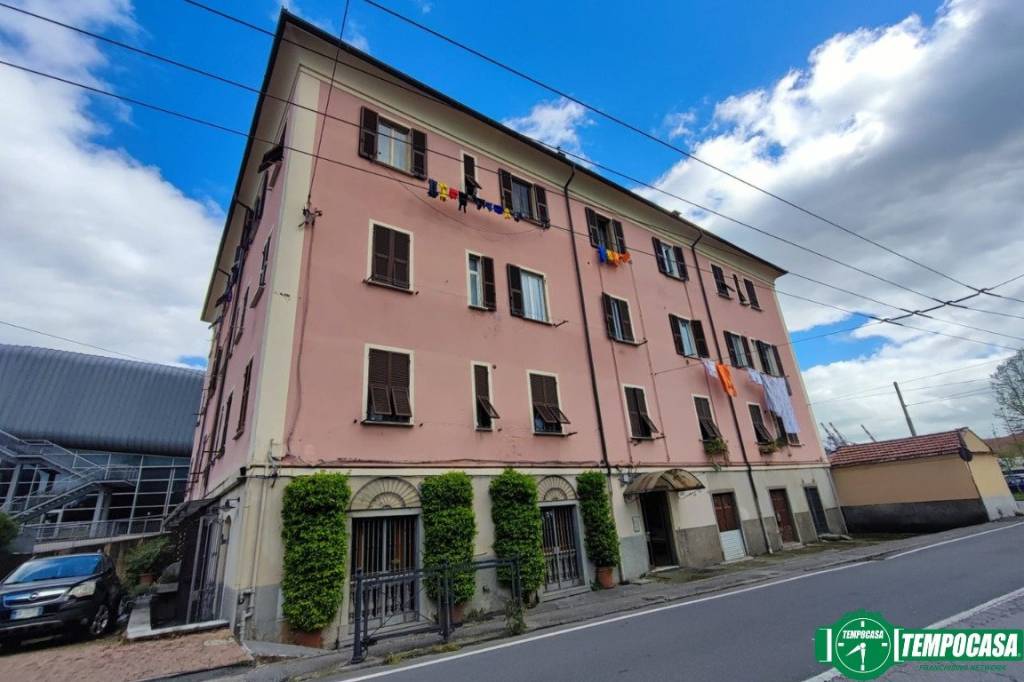 locale commerciale a La Spezia in zona Canaletto / Buonviaggio / Migliarina