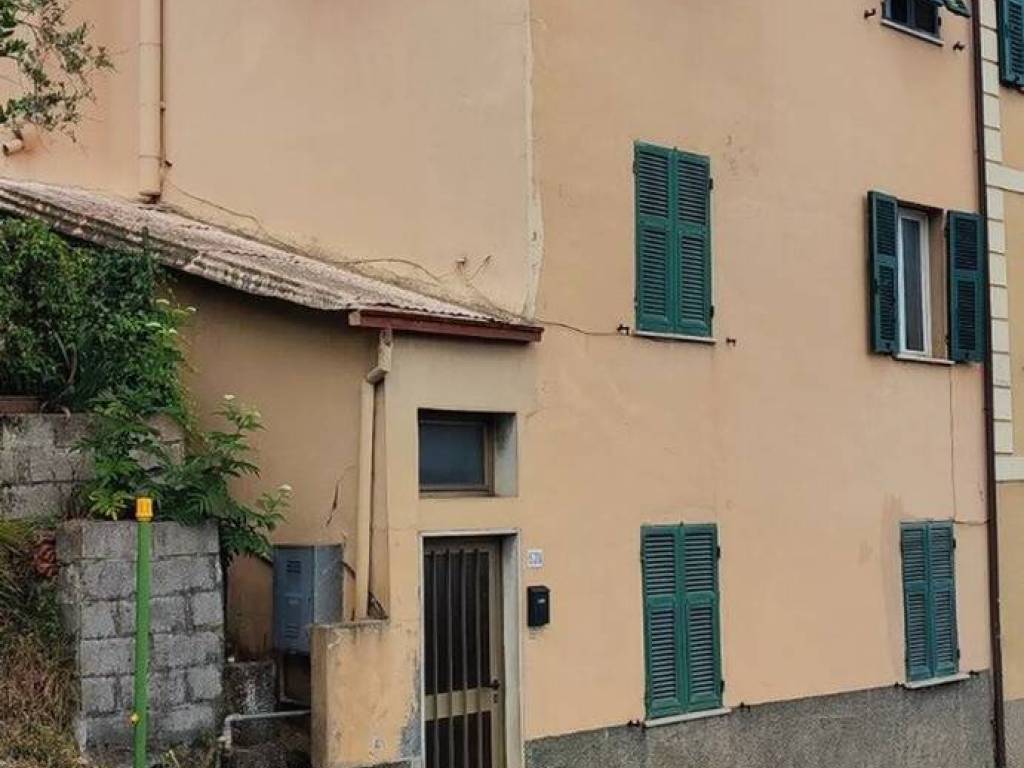 appartamento in vendita a La Spezia in zona La Foce / Sant'Anna