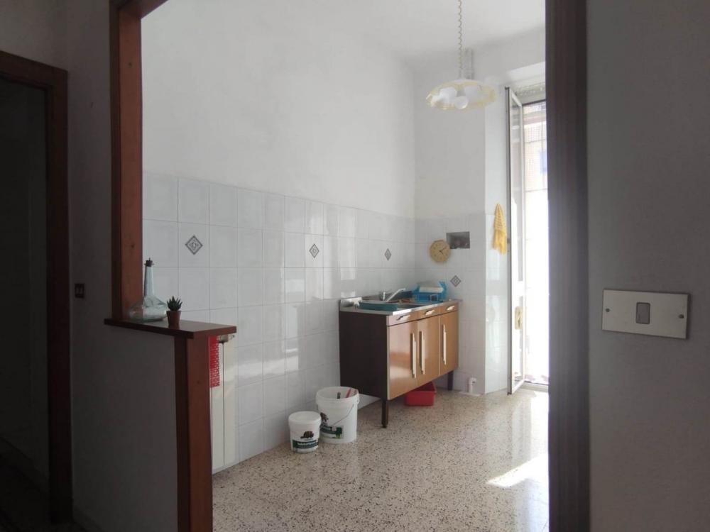 appartamento in vendita a La Spezia in zona Canaletto / Buonviaggio / Migliarina
