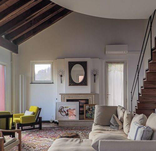 casa indipendente in vendita a La Spezia in zona Chiappa