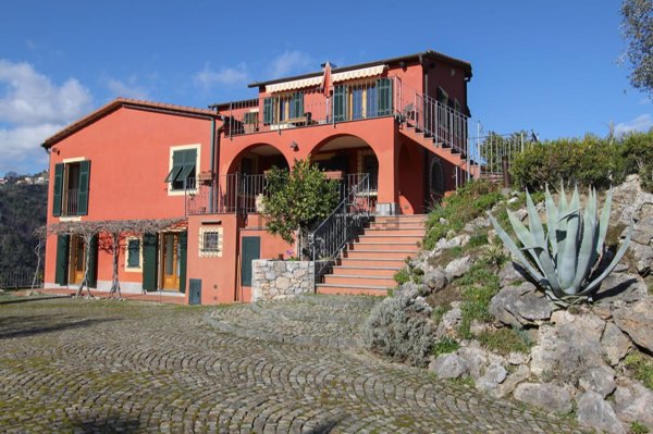 casa indipendente in vendita a La Spezia