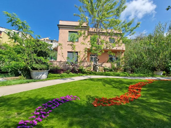 casa indipendente in vendita a La Spezia in zona Pitelli