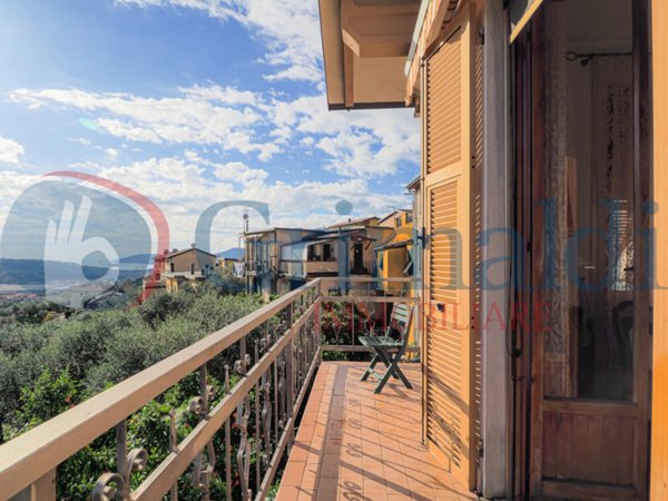 casa indipendente in vendita a La Spezia in zona San Venerio