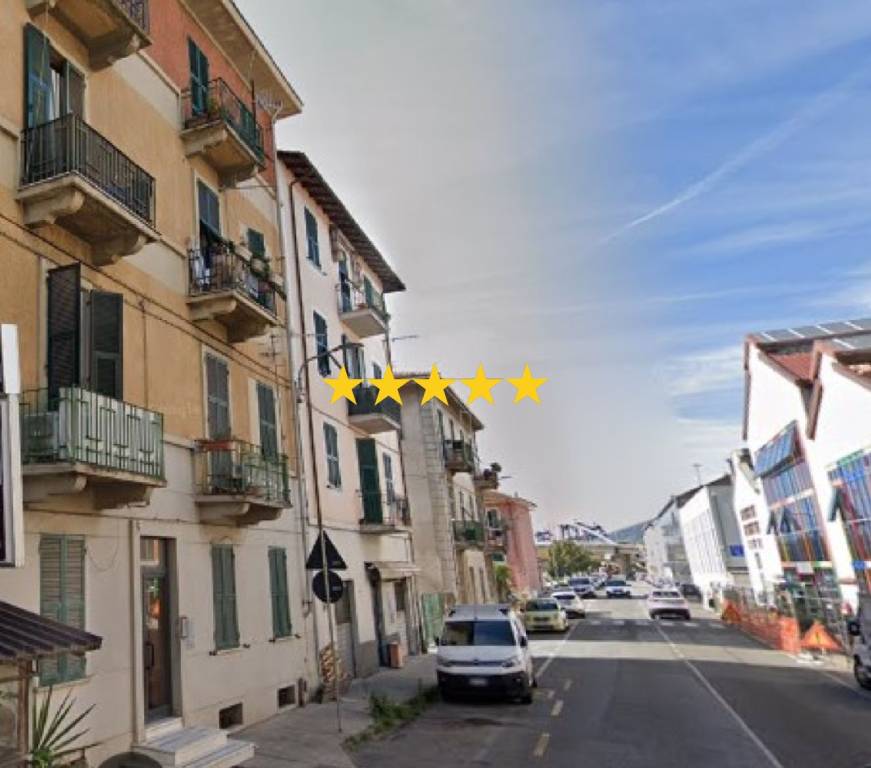 appartamento in vendita a La Spezia in zona Canaletto / Buonviaggio / Migliarina