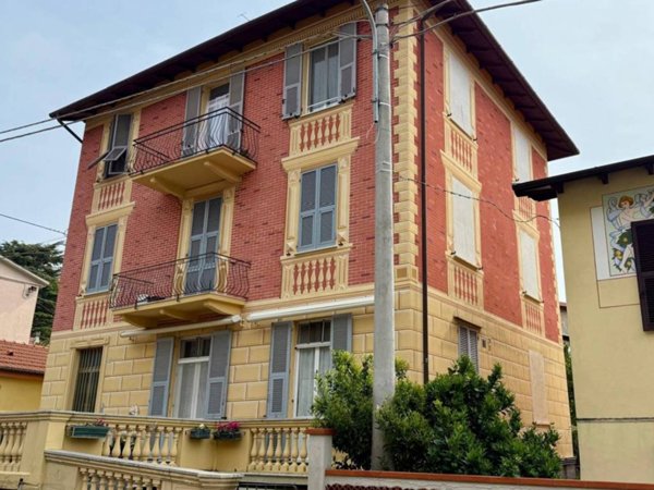 appartamento in vendita a La Spezia in zona Muggiano