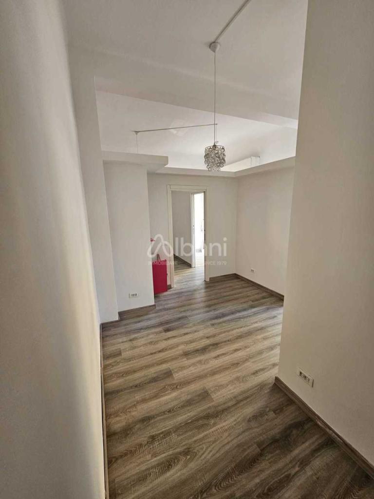appartamento in vendita a La Spezia in zona Canaletto / Buonviaggio / Migliarina