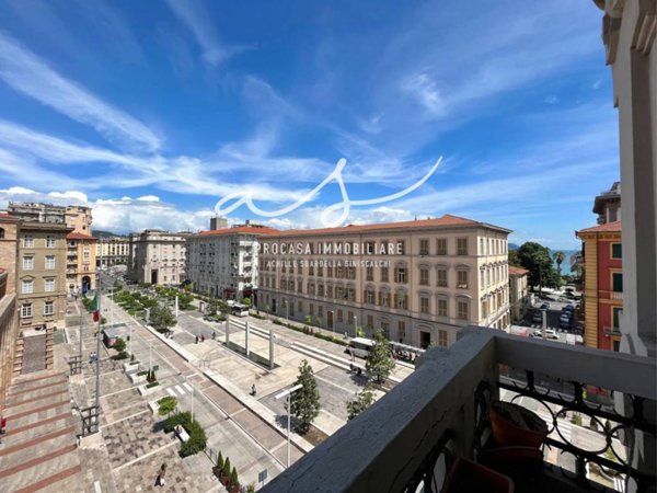 appartamento in vendita a La Spezia in zona Centro Storico