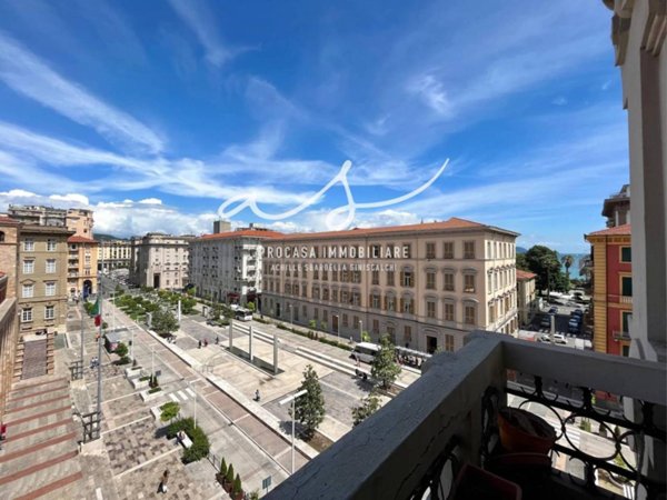 appartamento in vendita a La Spezia in zona Centro Storico