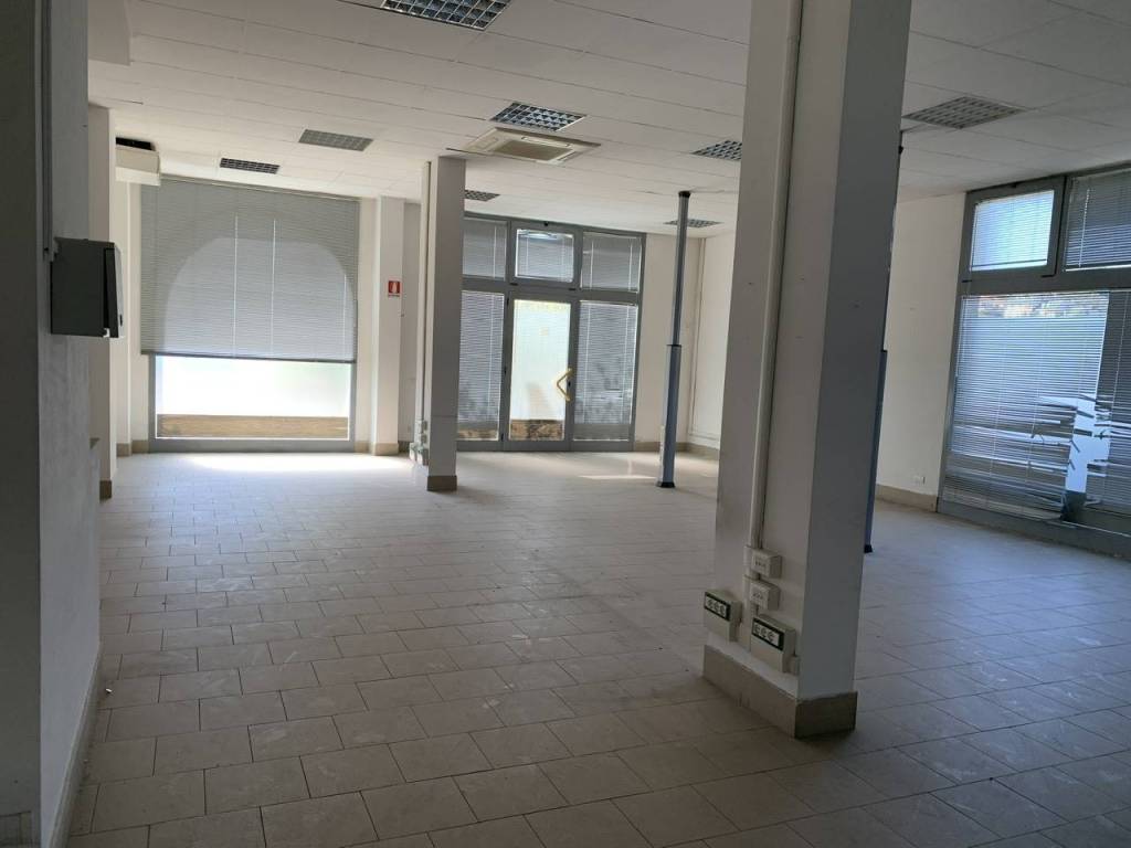 negozio in vendita a La Spezia