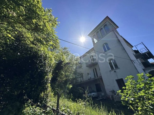 casa indipendente in vendita a La Spezia