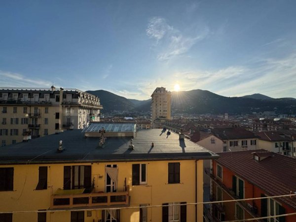 appartamento in vendita a La Spezia in zona Centro Storico