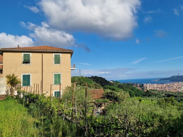 appartamento in vendita a La Spezia in zona Sarbia