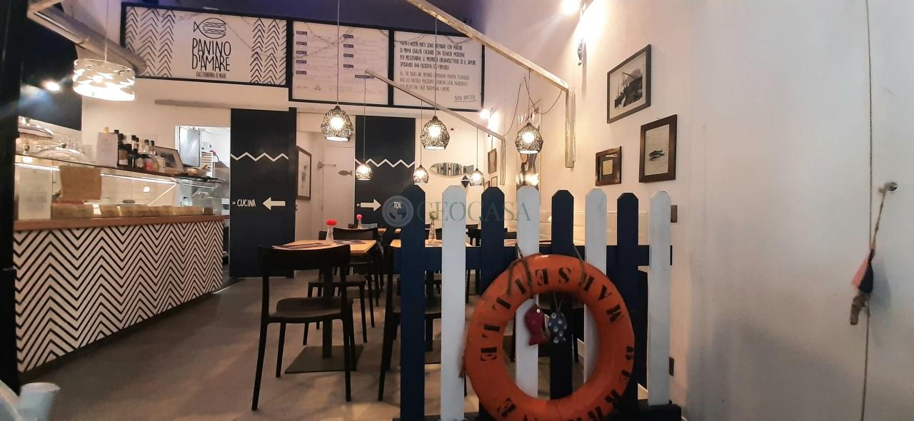 negozio in vendita a La Spezia in zona Centro Storico