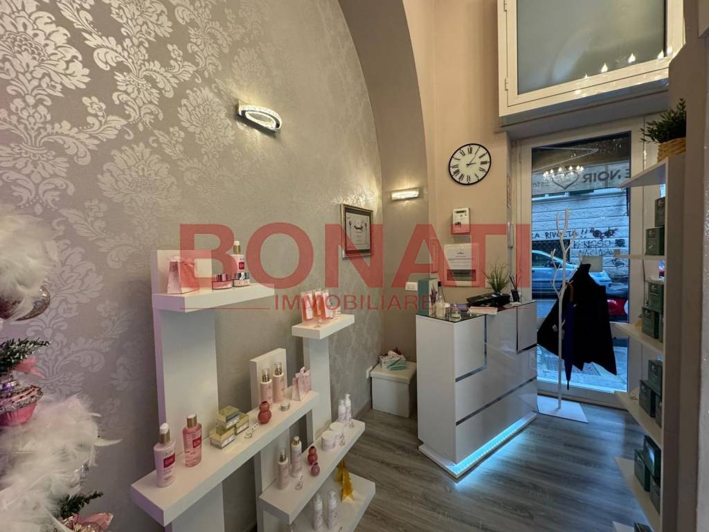 negozio in vendita a La Spezia in zona Centro Storico