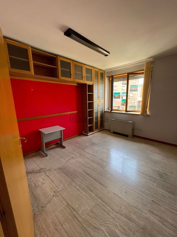 appartamento in vendita a La Spezia in zona Canaletto / Buonviaggio / Migliarina