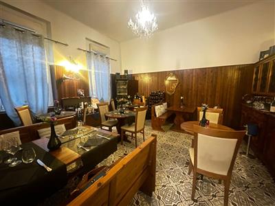 negozio in vendita a La Spezia in zona Canaletto / Buonviaggio / Migliarina
