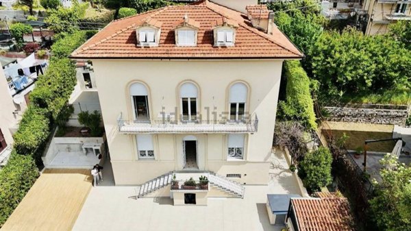 casa indipendente in vendita a La Spezia in zona Centro Storico