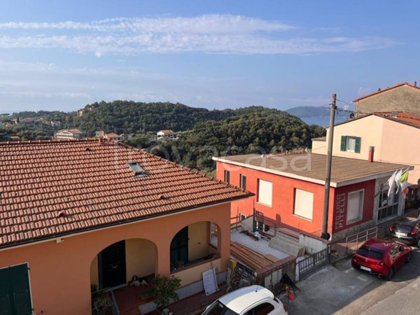 appartamento in vendita a La Spezia in zona Pitelli