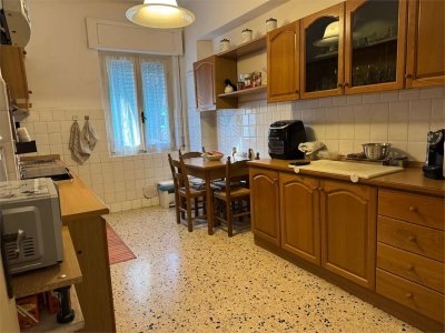 appartamento in vendita a La Spezia in zona Canaletto / Buonviaggio / Migliarina