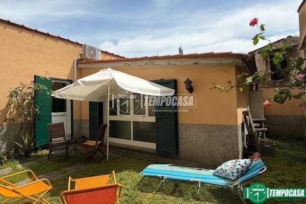 casa indipendente in vendita a La Spezia in zona Ruffino