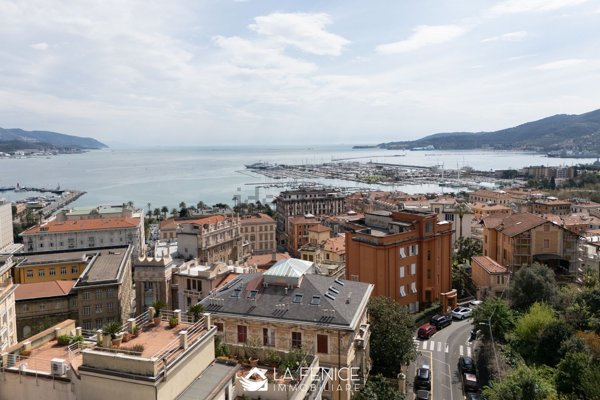 appartamento in vendita a La Spezia in zona Centro Storico
