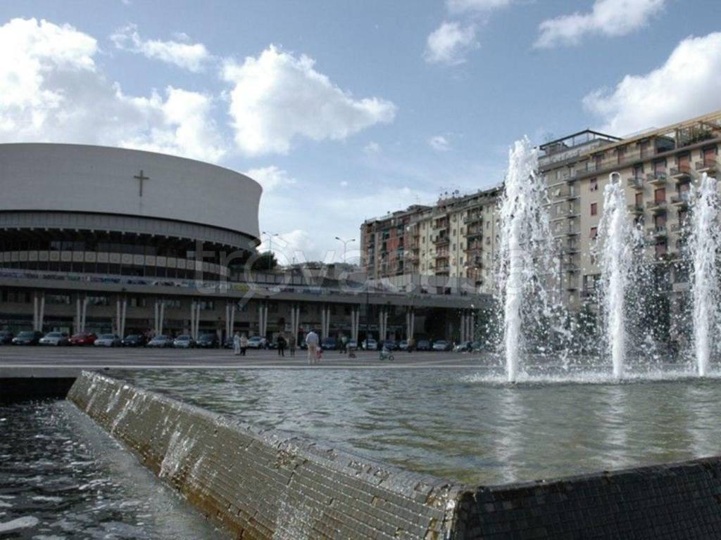 negozio in vendita a La Spezia in zona Centro Storico