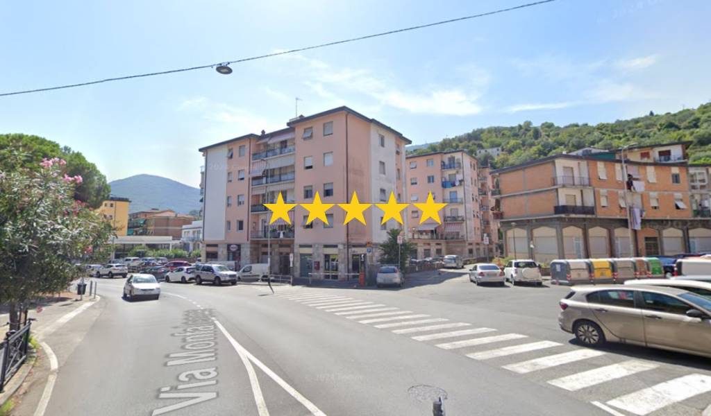 appartamento in vendita a La Spezia in zona Chiappa