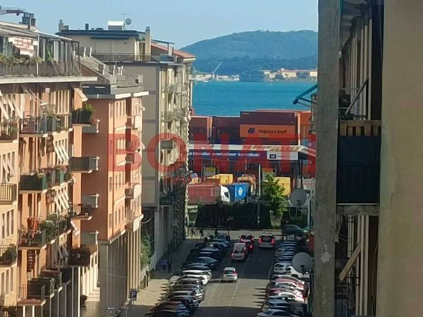 appartamento in vendita a La Spezia in zona Canaletto / Buonviaggio / Migliarina