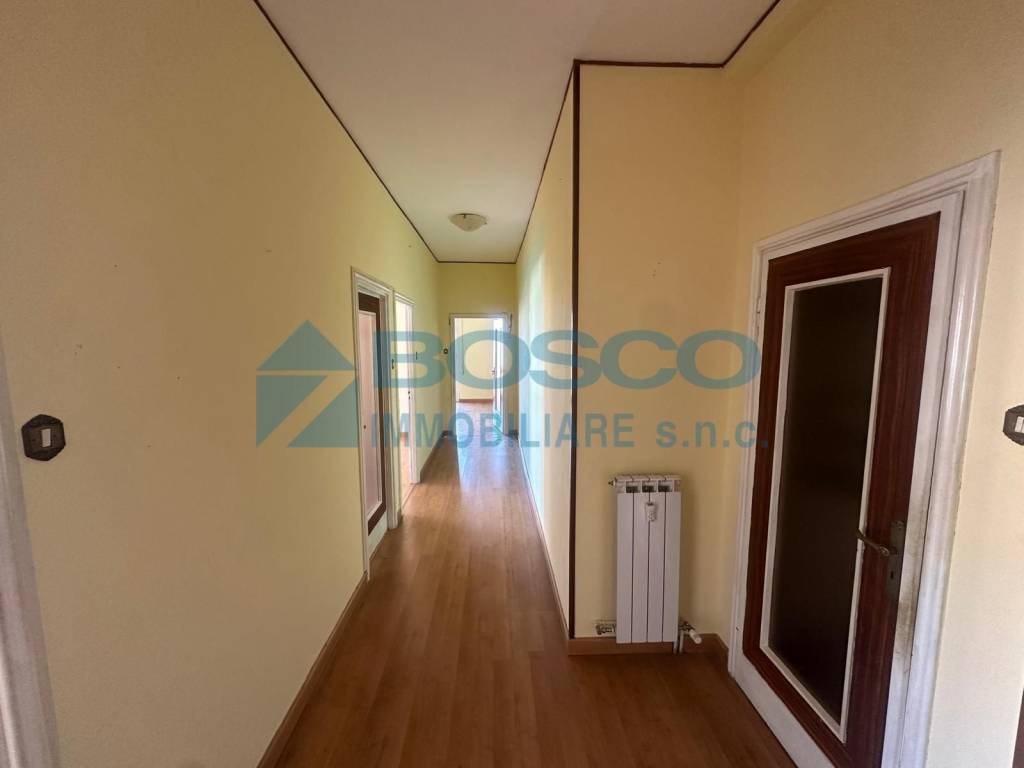 appartamento in vendita a La Spezia in zona Chiappa