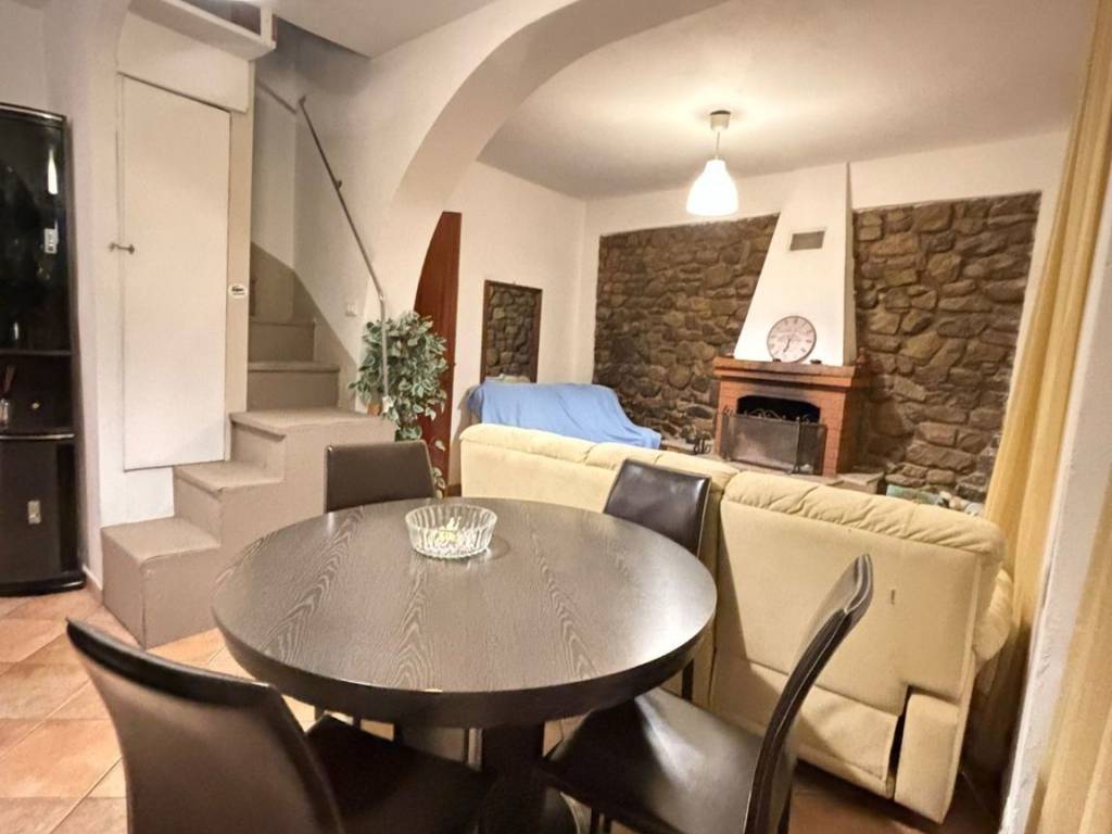 appartamento in vendita a La Spezia in zona Canaletto / Buonviaggio / Migliarina