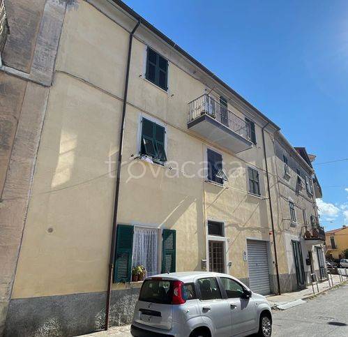 appartamento in vendita a La Spezia in zona Pitelli