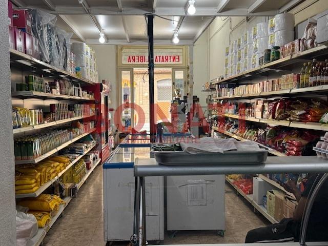appartamento in vendita a La Spezia in zona Centro Storico