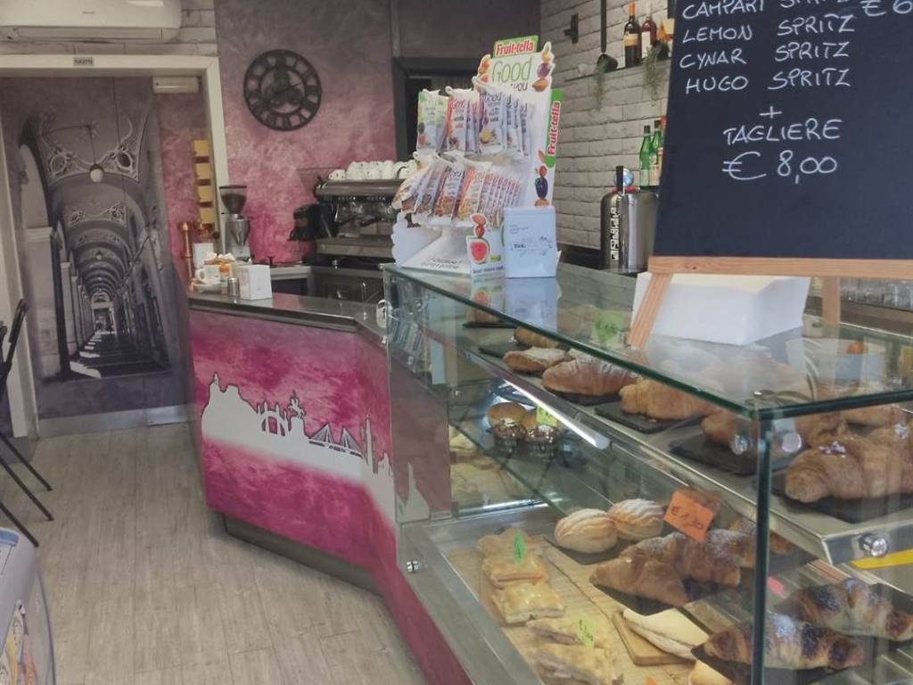 negozio in vendita a La Spezia