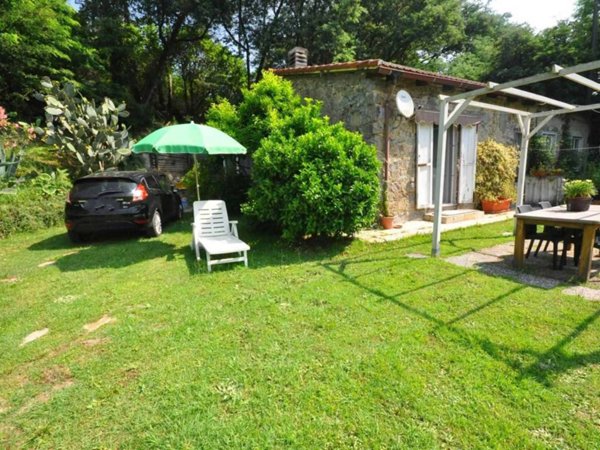 casa indipendente in vendita a La Spezia in zona La Foce / Sant'Anna