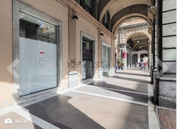 pentavano in vendita a La Spezia in zona Centro Storico
