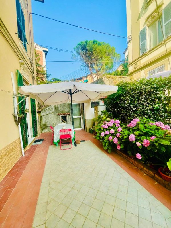 appartamento in vendita a La Spezia in zona Sarbia