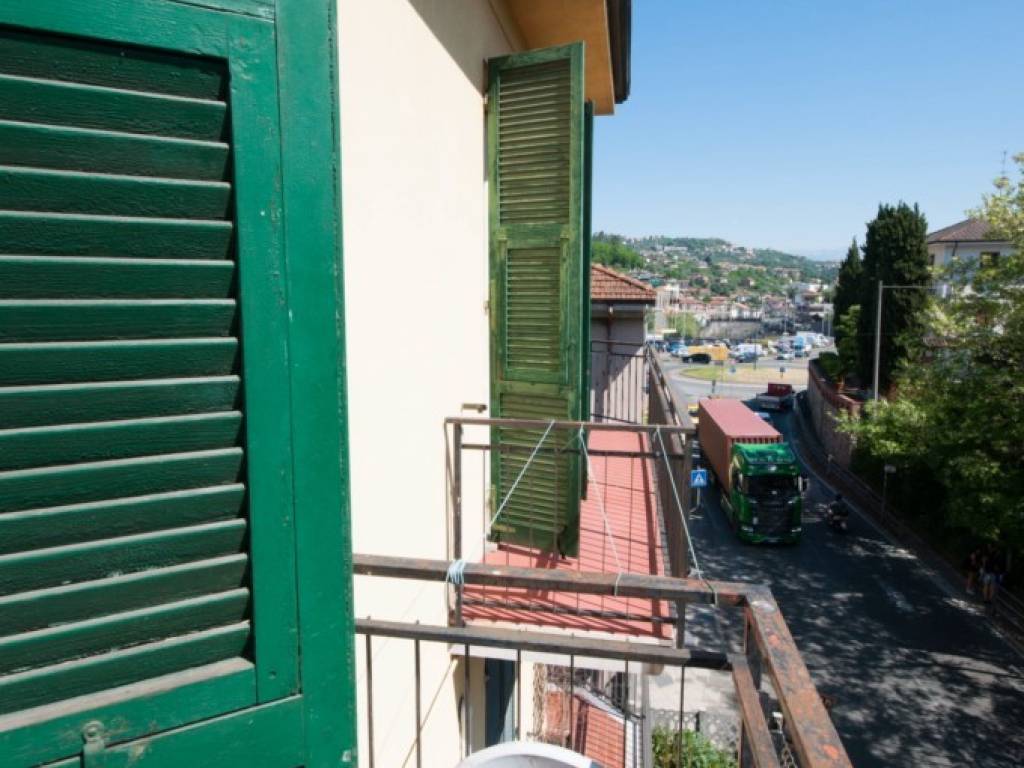 appartamento in vendita a La Spezia in zona Canaletto / Buonviaggio / Migliarina