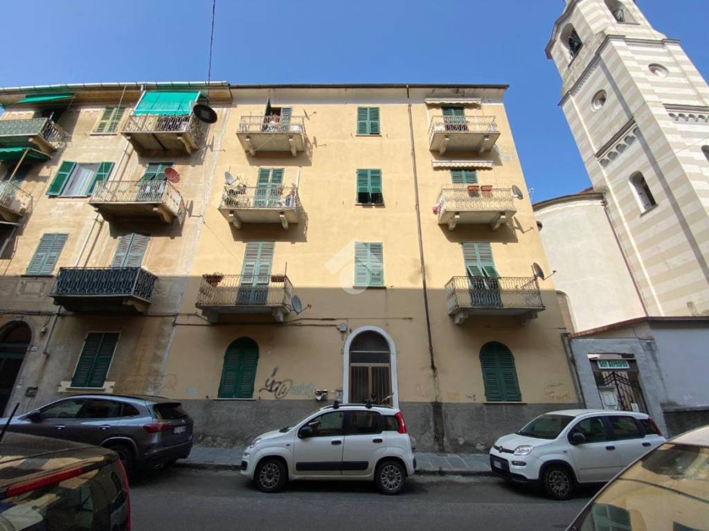 appartamento in vendita a La Spezia in zona Chiappa