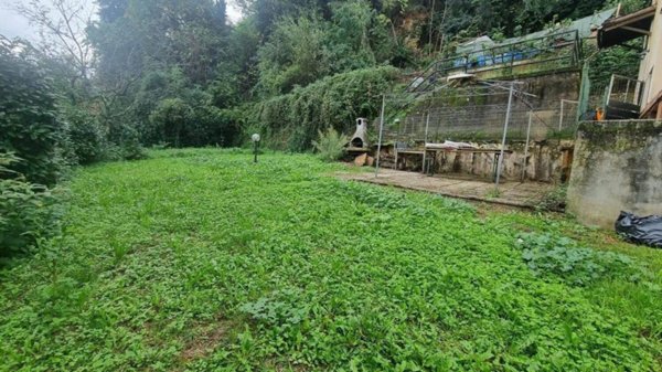 appartamento in vendita a La Spezia in zona Chiappa