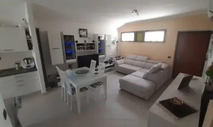 appartamento in vendita a La Spezia in zona Canaletto / Buonviaggio / Migliarina