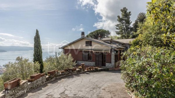 casa indipendente in vendita a La Spezia in zona Centro Storico