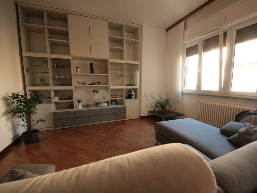 appartamento in vendita a La Spezia in zona Canaletto / Buonviaggio / Migliarina