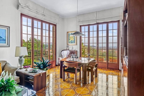 casa indipendente in vendita a La Spezia in zona Montepertico