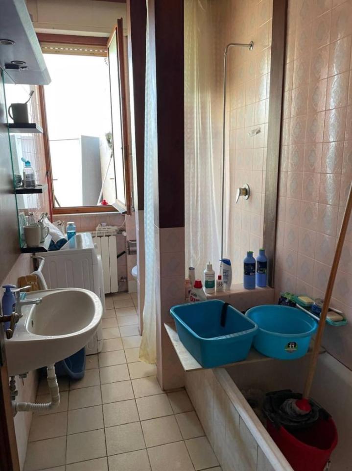 appartamento in vendita a La Spezia in zona Canaletto / Buonviaggio / Migliarina