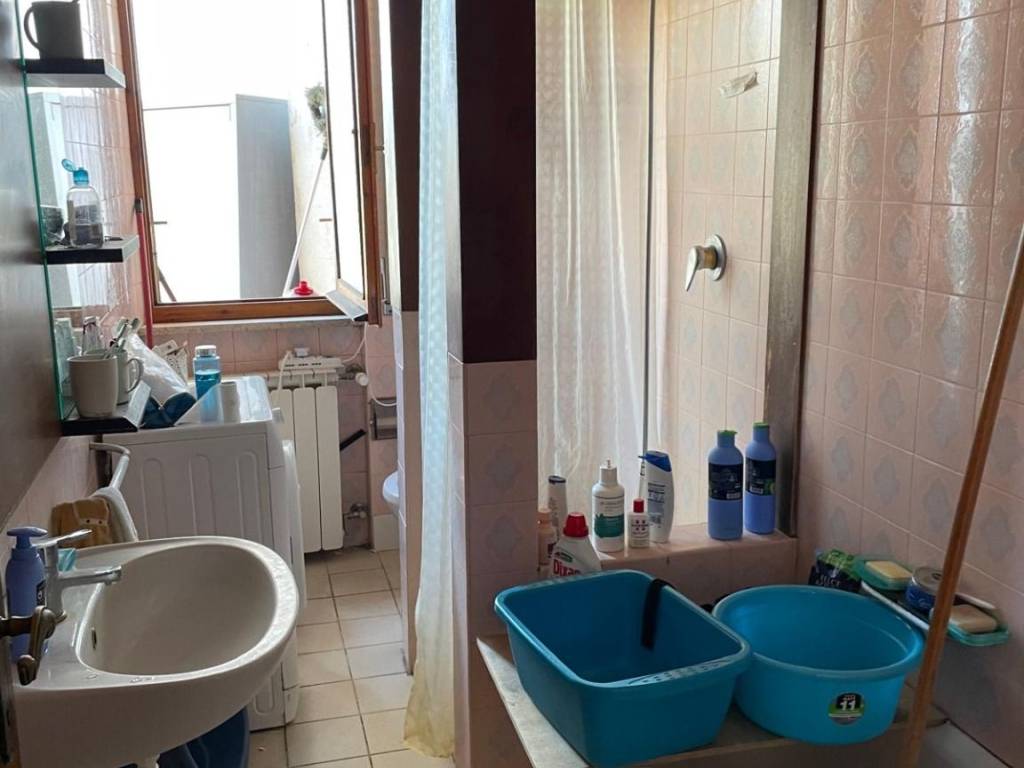 appartamento in vendita a La Spezia in zona Canaletto / Buonviaggio / Migliarina