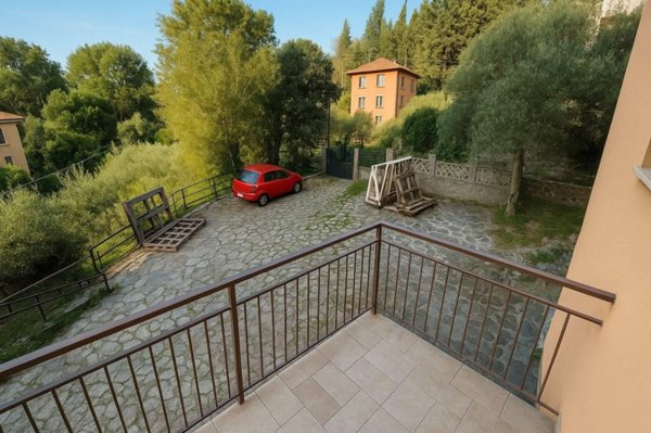 appartamento in vendita a La Spezia in zona Chiappa