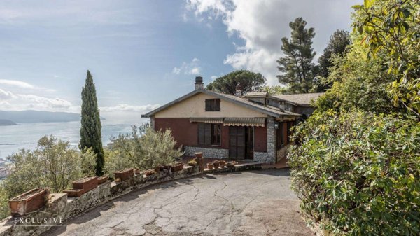 casa indipendente in vendita a La Spezia in zona Centro Storico